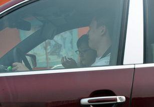 美国人深夜爆料新闻视频,美国人爆料最新热点新闻视频  第2张 美国人深夜爆料新闻视频,美国人爆料最新热点新闻视频  第2张